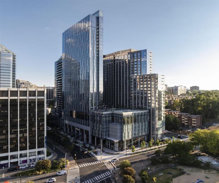 hilton arlington rosslyn the key