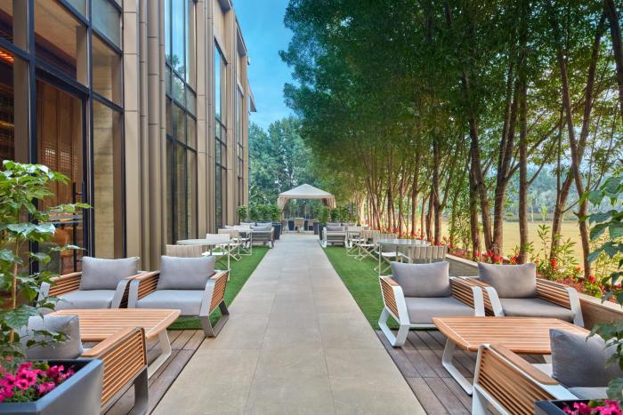 hilton gurugram baani city centre