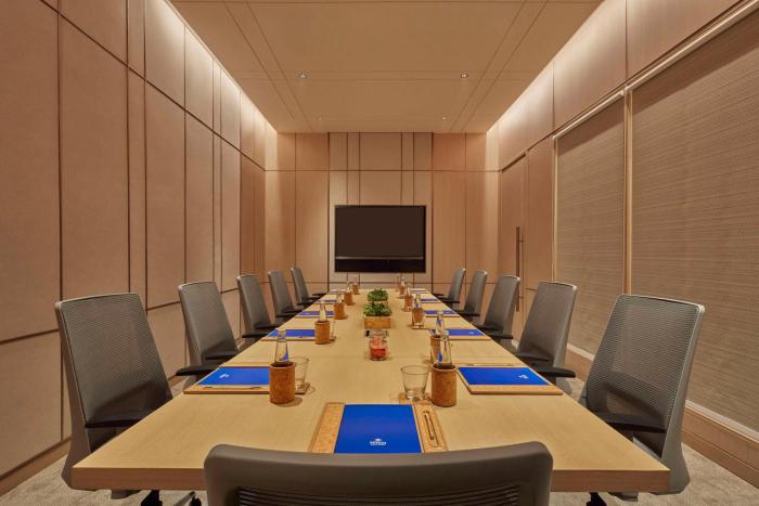 hilton gurugram baani city centre