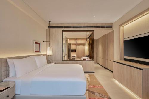 hilton gurugram baani city centre