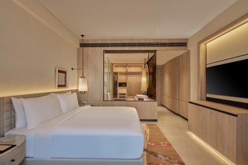 hilton gurugram baani city centre