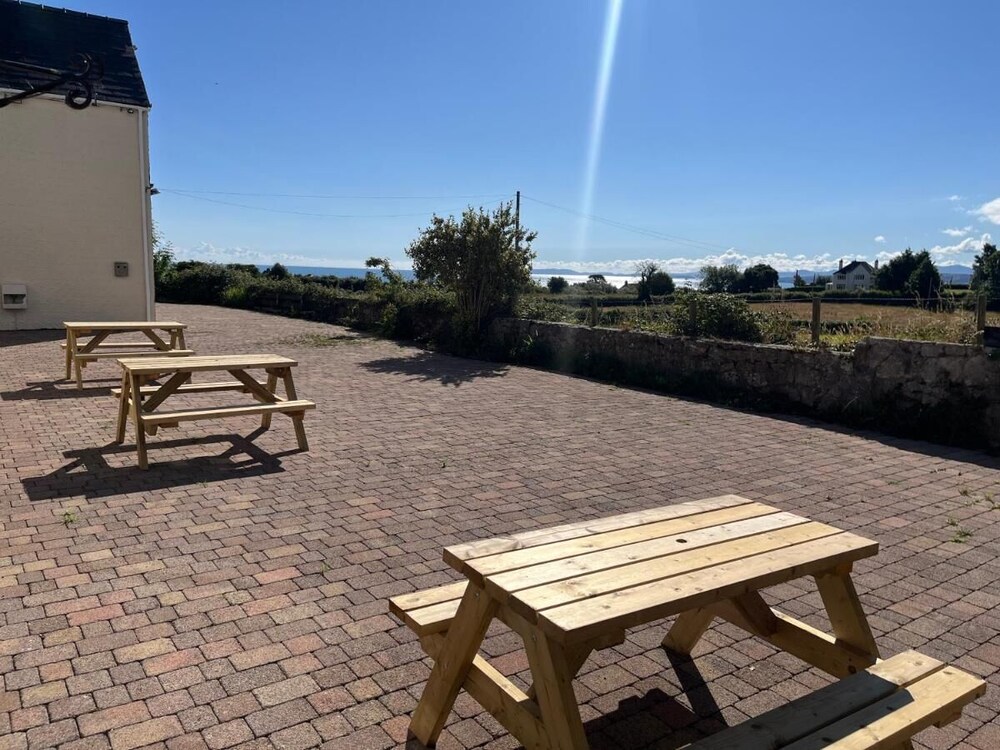 ty dderw country inn