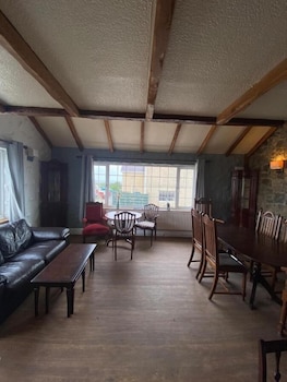 ty dderw country inn