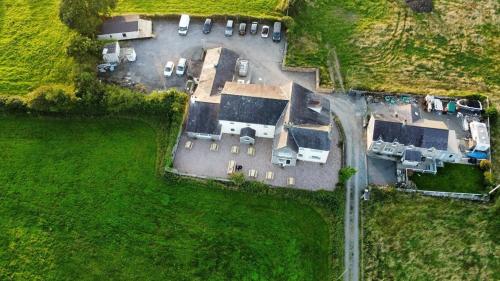Ty Dderw Country Inn,Llanberis>>Beaumaris,2 star