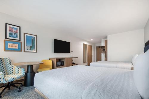 hampton inn and suites irving dfw airport north