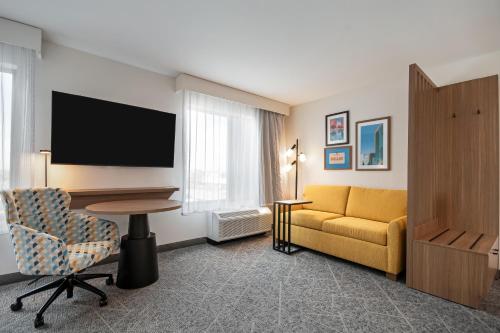 hampton inn and suites irving dfw airport north