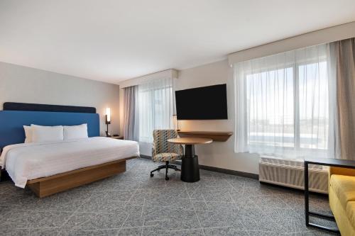 hampton inn and suites irving dfw airport north