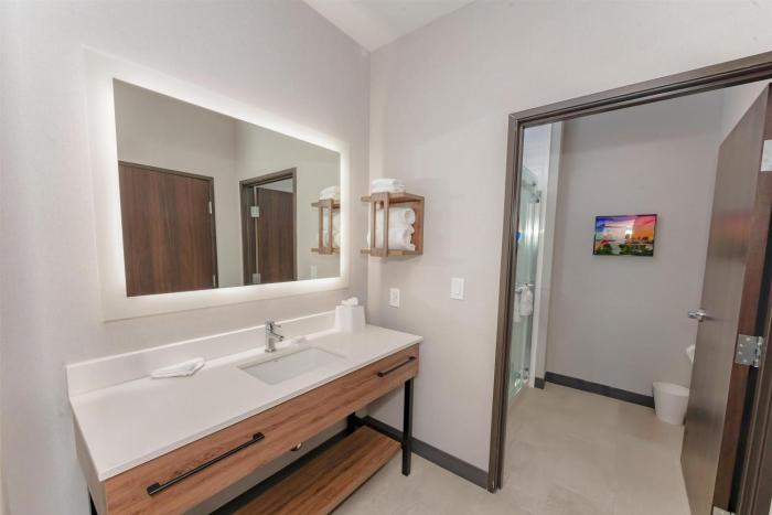 hampton inn and suites irving hwy 183