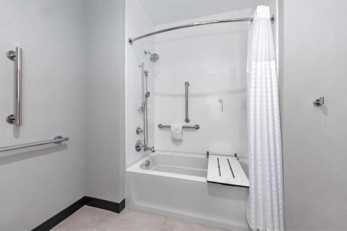 hampton inn and suites irving hwy 183
