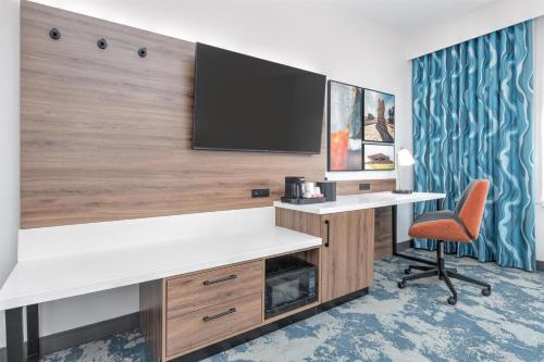 hampton inn and suites irving hwy 183