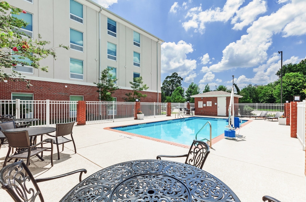 holiday inn express and suites baton rouge east by ihg