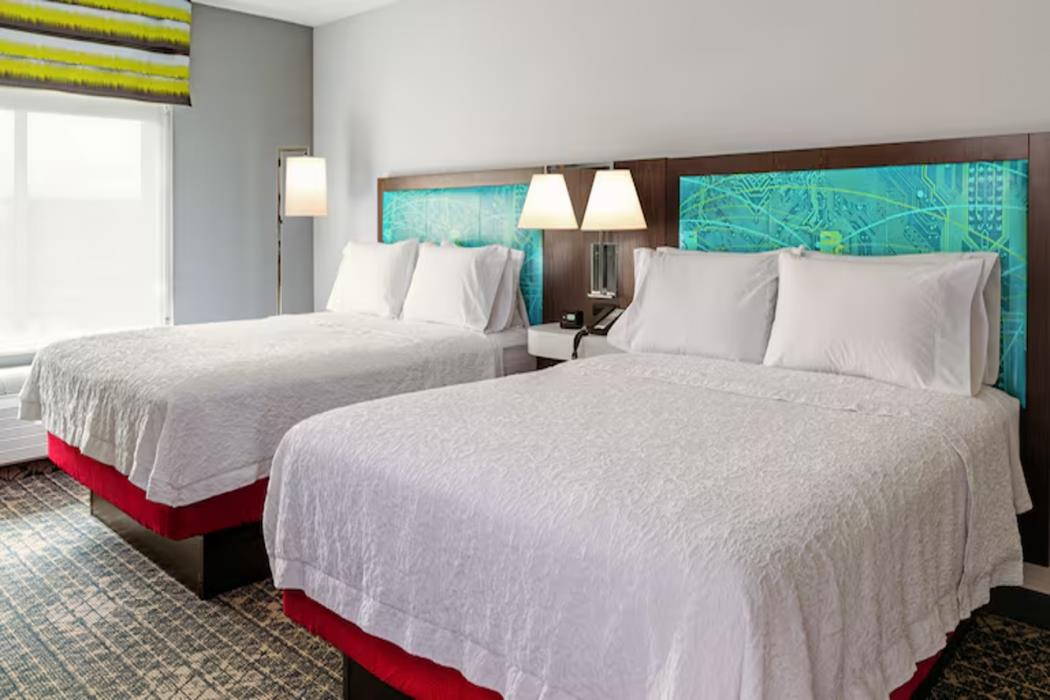 hampton inn and suites sherman