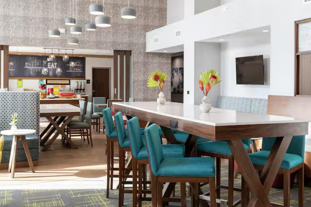 hampton inn and suites sherman