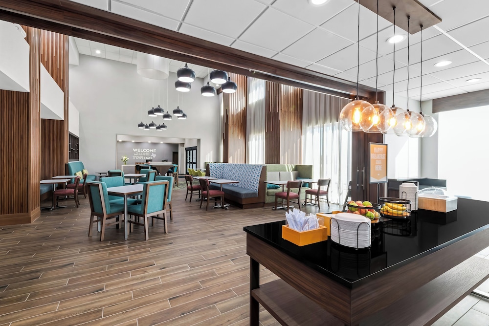 hampton inn and suites sherman