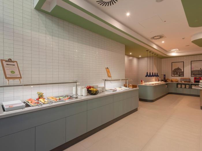 hampton by hilton dresden city centre