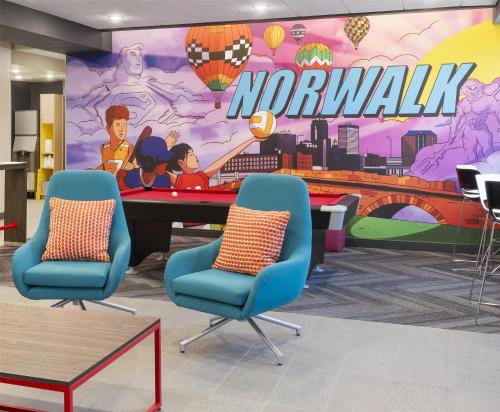 tru by hilton norwalk des moines ia