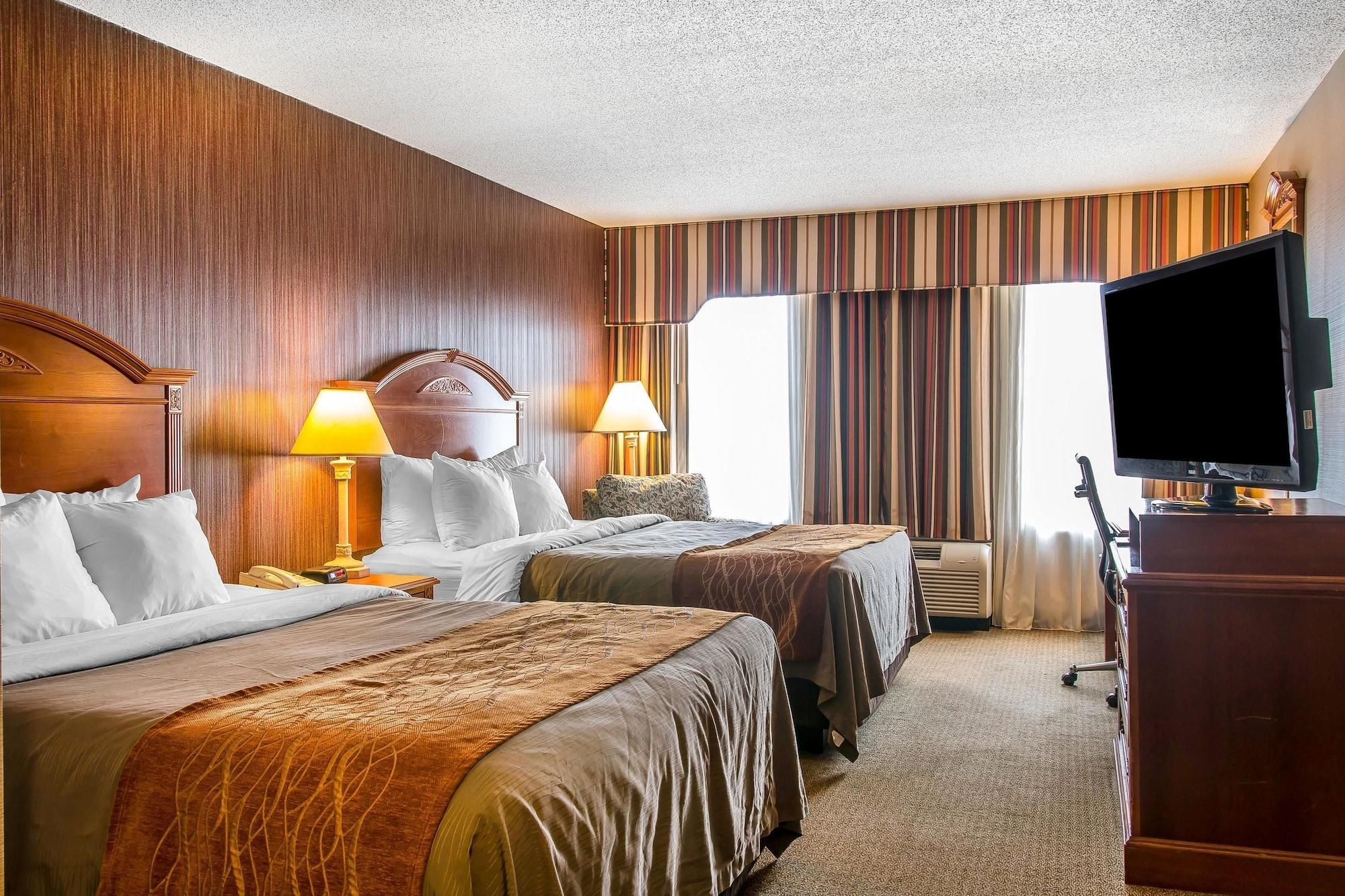 hampton inn chelsea mi