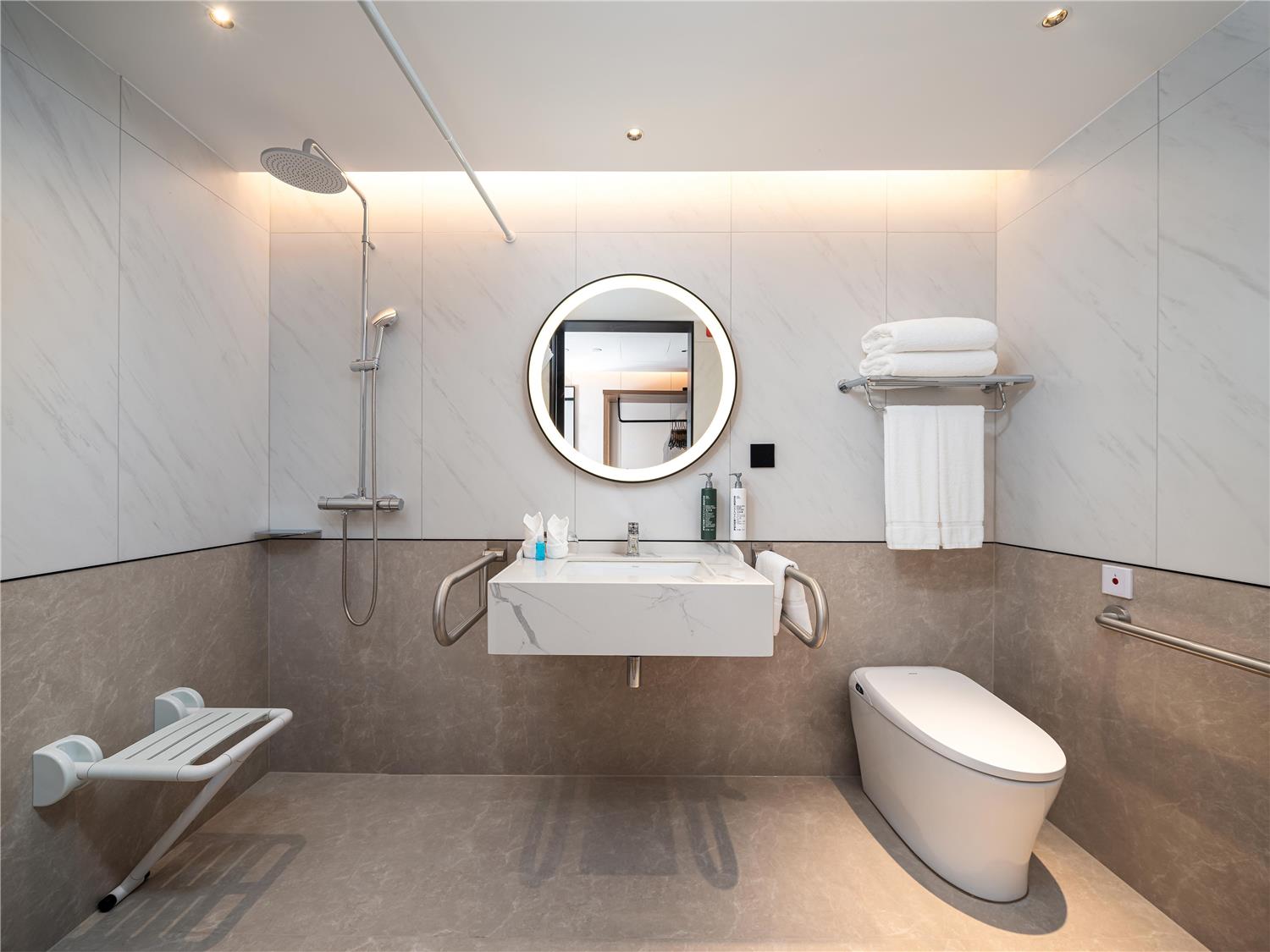 hilton garden inn zhangjiajie wulingyuan