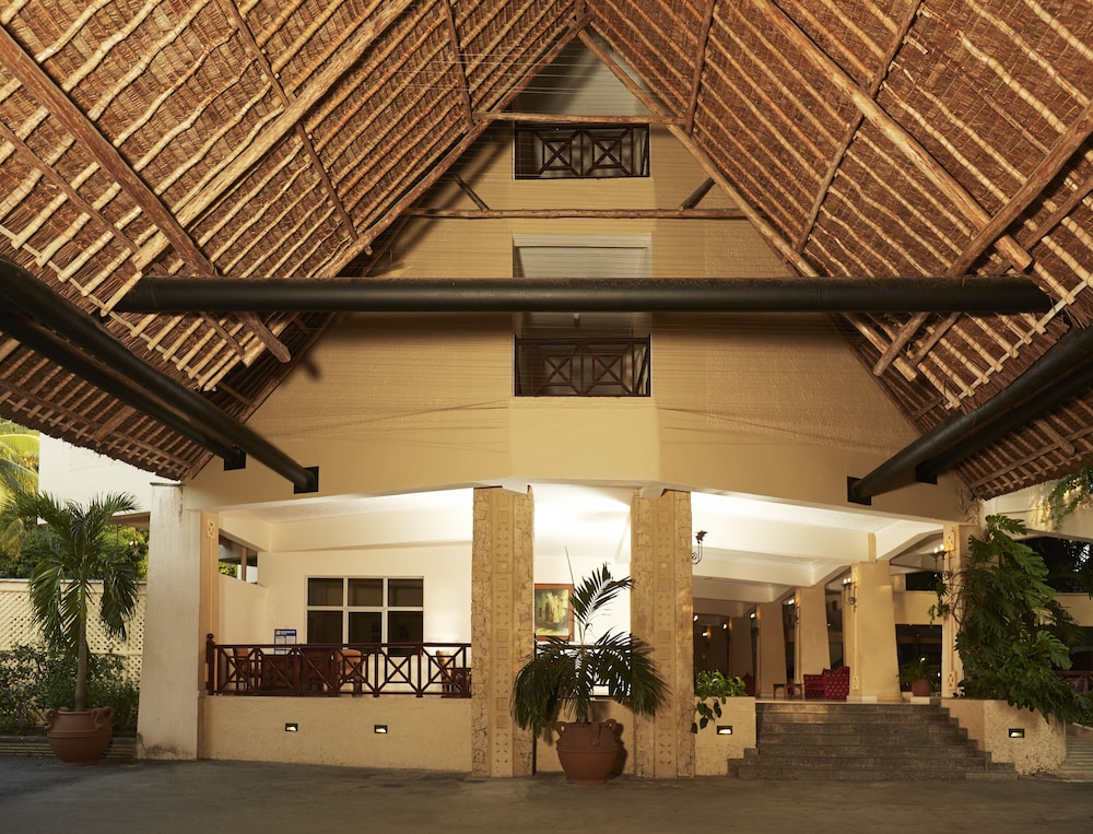 neptune beach resort