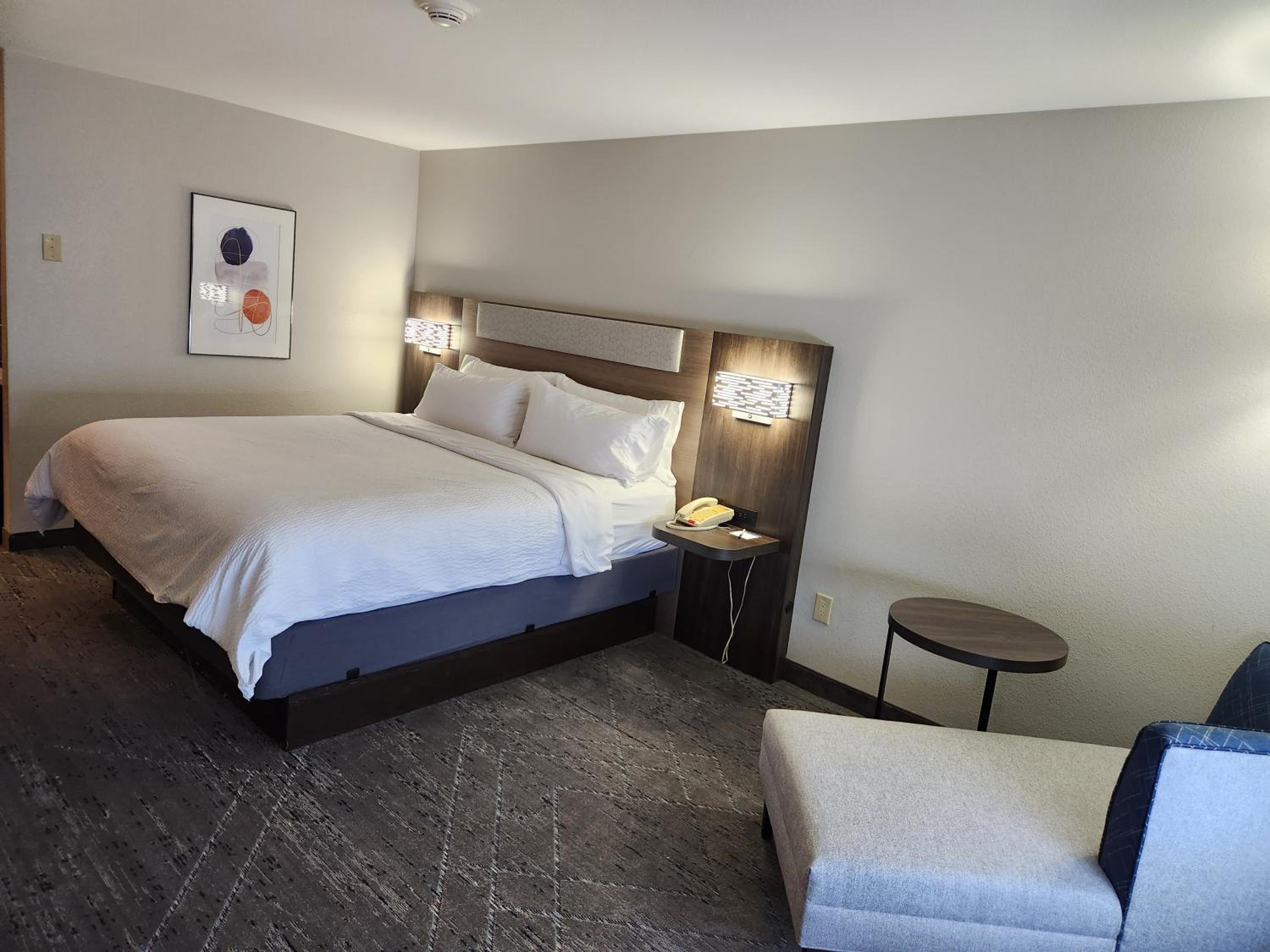 holiday inn express hotel and suites perry by ihg