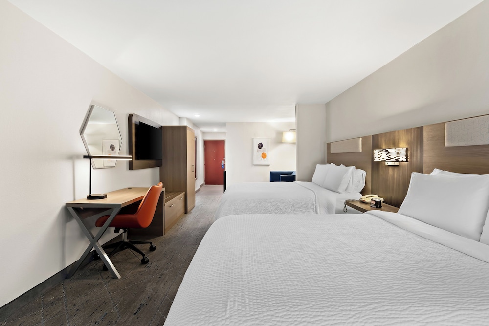 holiday inn express hotel and suites perry by ihg