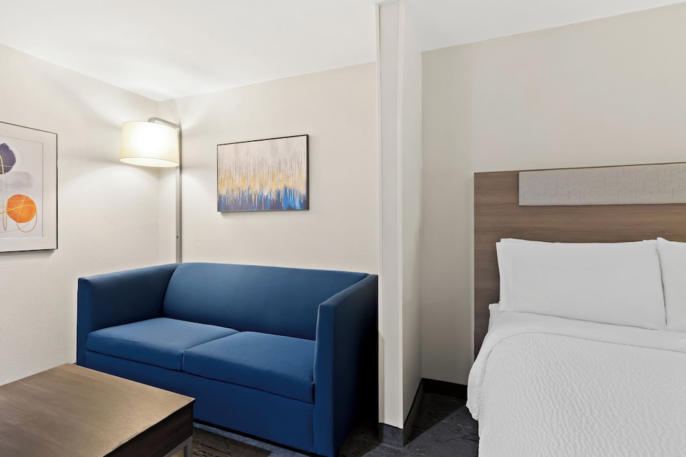 holiday inn express hotel and suites perry by ihg