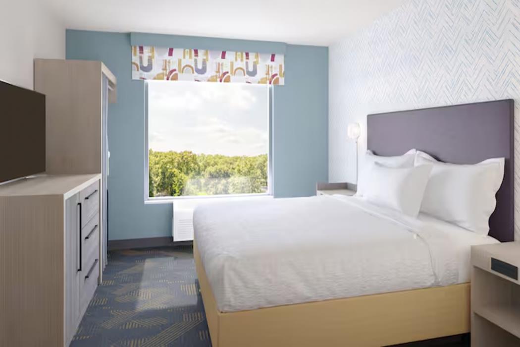 home2 suites by hilton fresno northwest ca