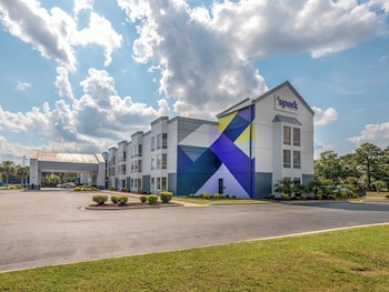 spark by hilton florence north i 95 sc