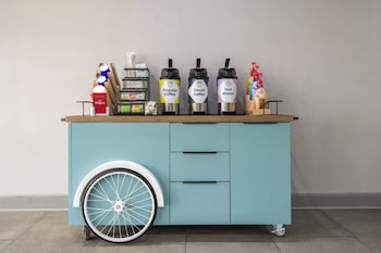 spark by hilton florence north i 95 sc