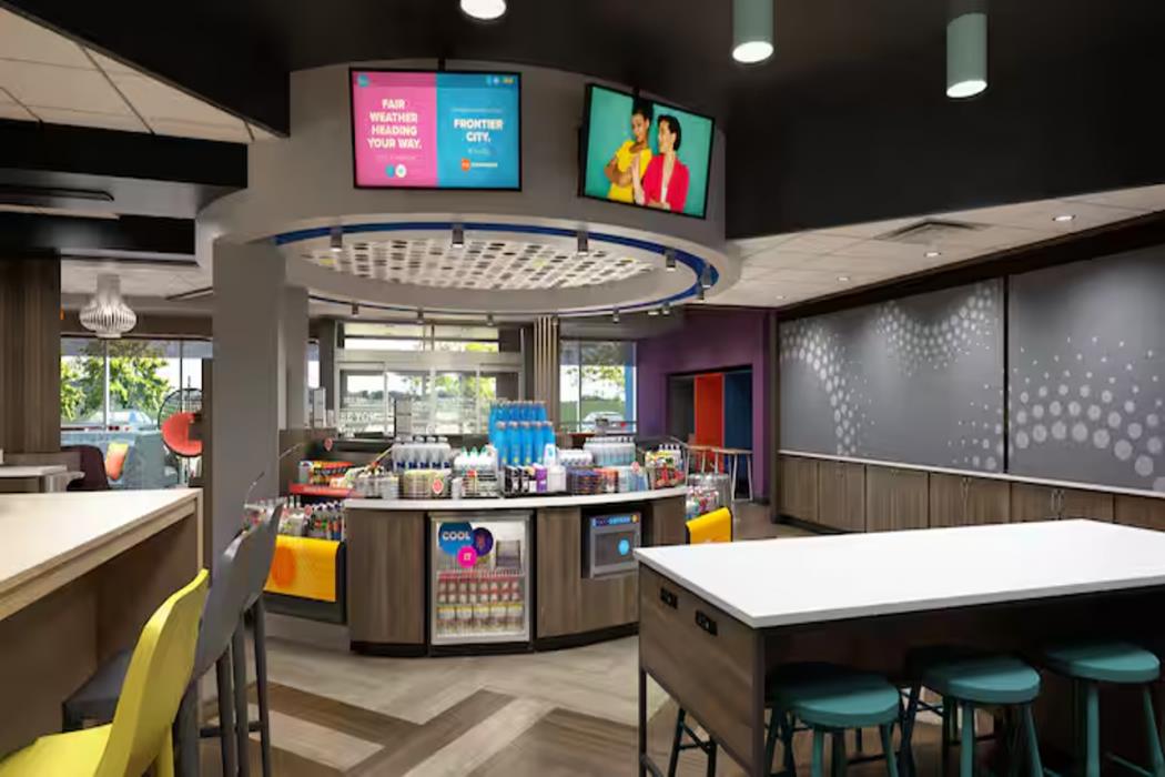 tru by hilton fort worth lake worth