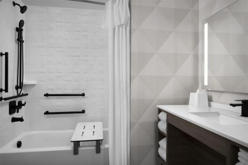 home2 suites by hilton sevierville
