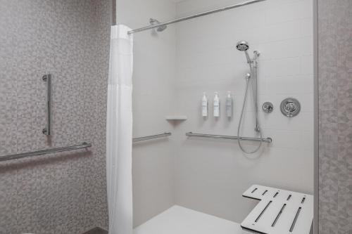 hampton inn grand island medical center ne