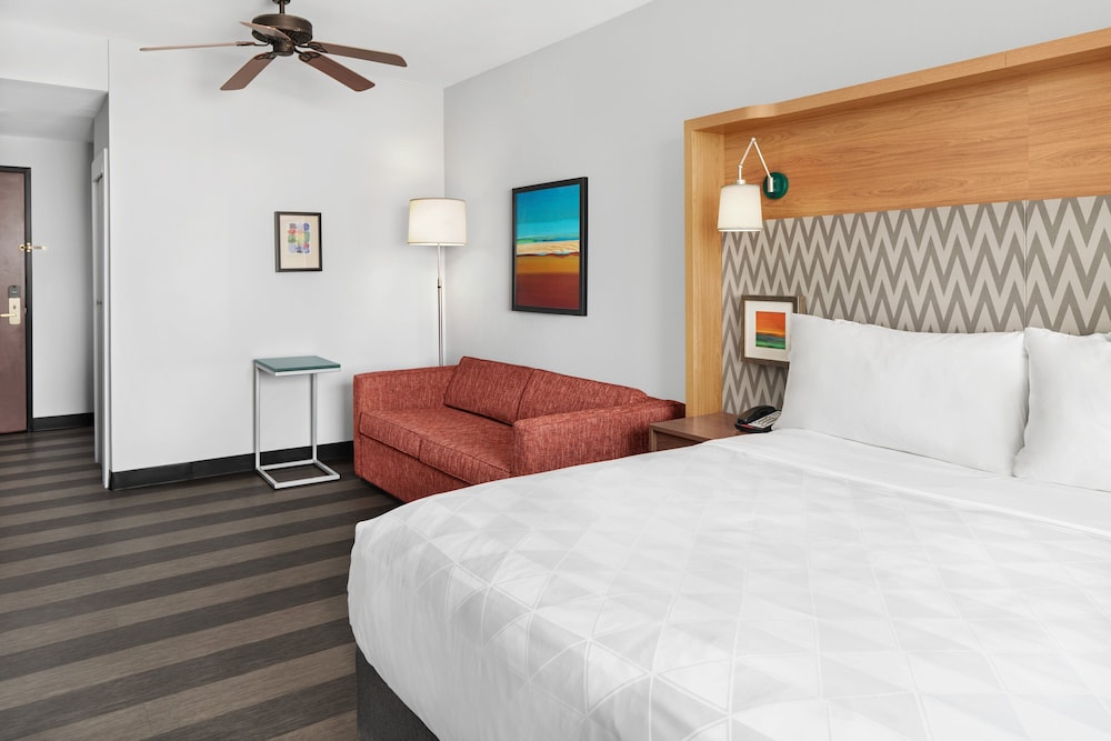 holiday inn odessa by ihg