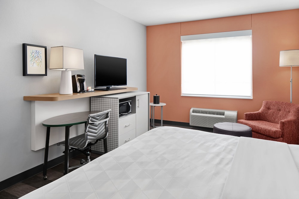 holiday inn odessa by ihg