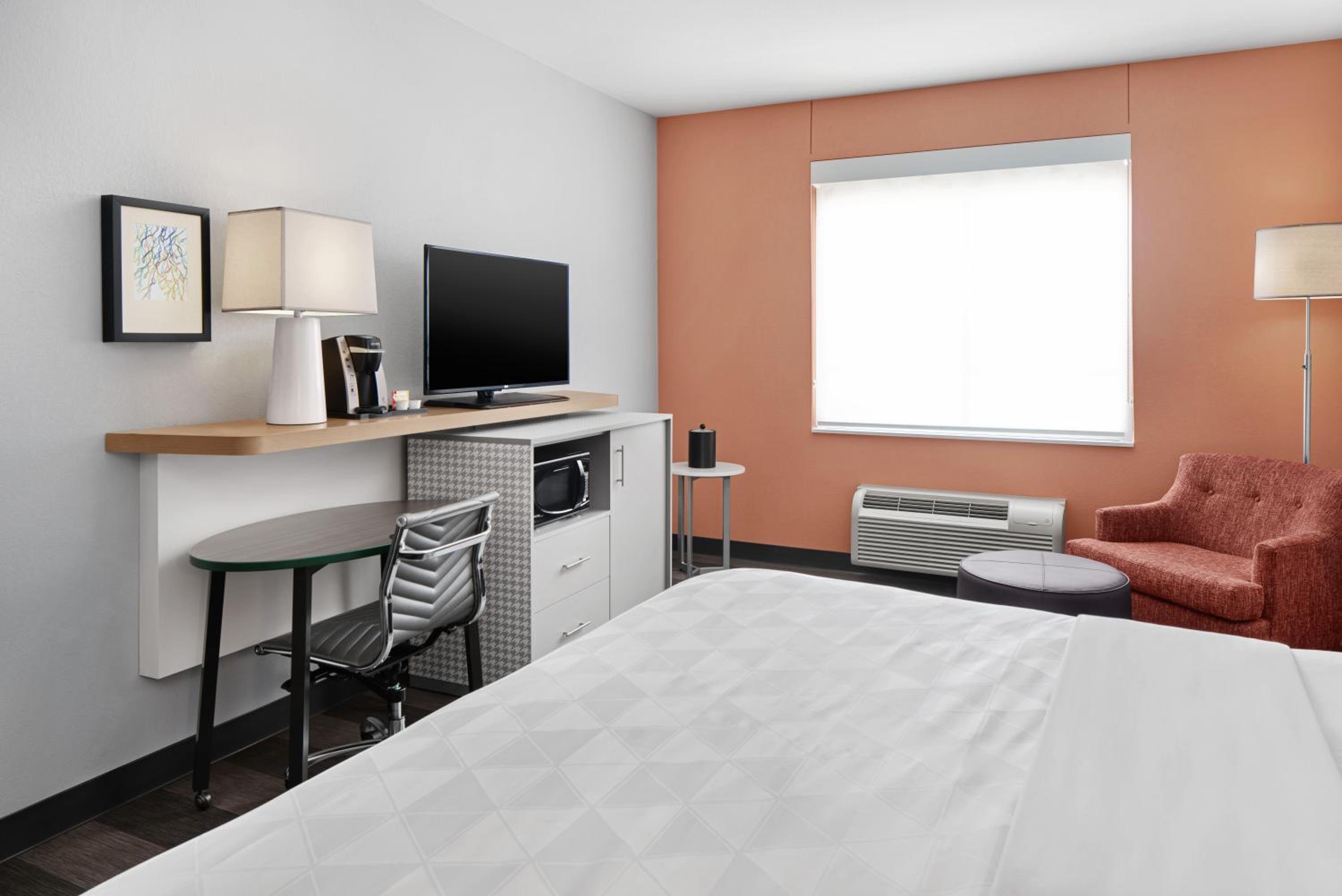 holiday inn odessa by ihg