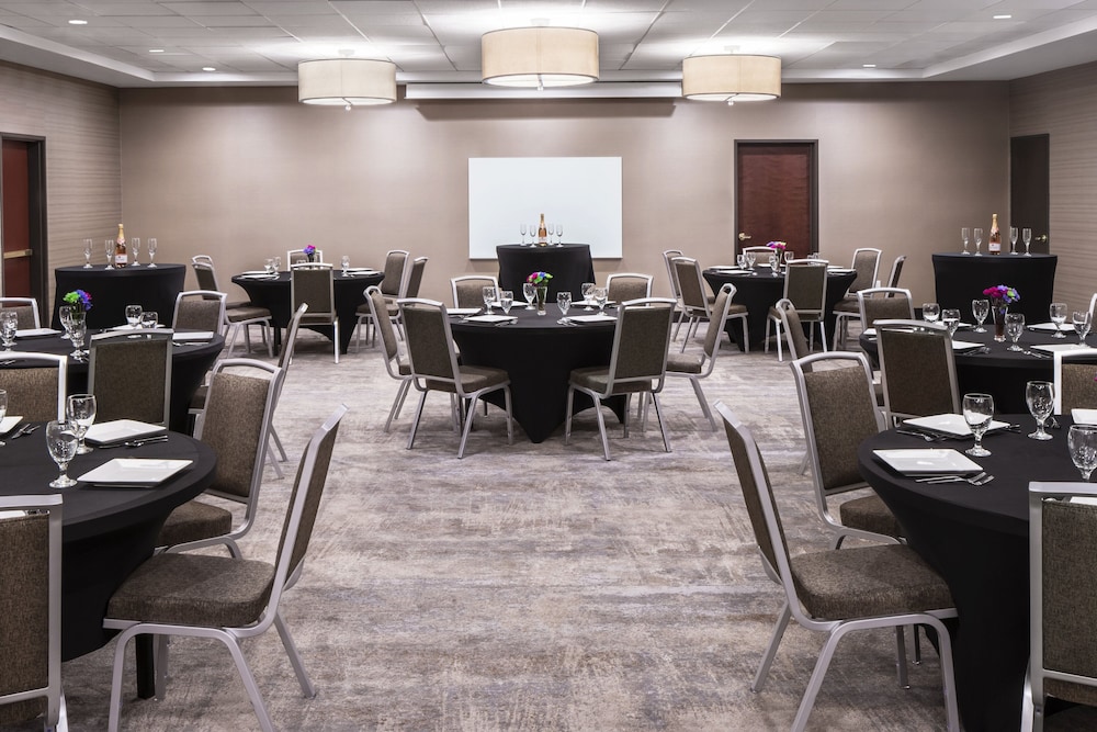 holiday inn odessa by ihg