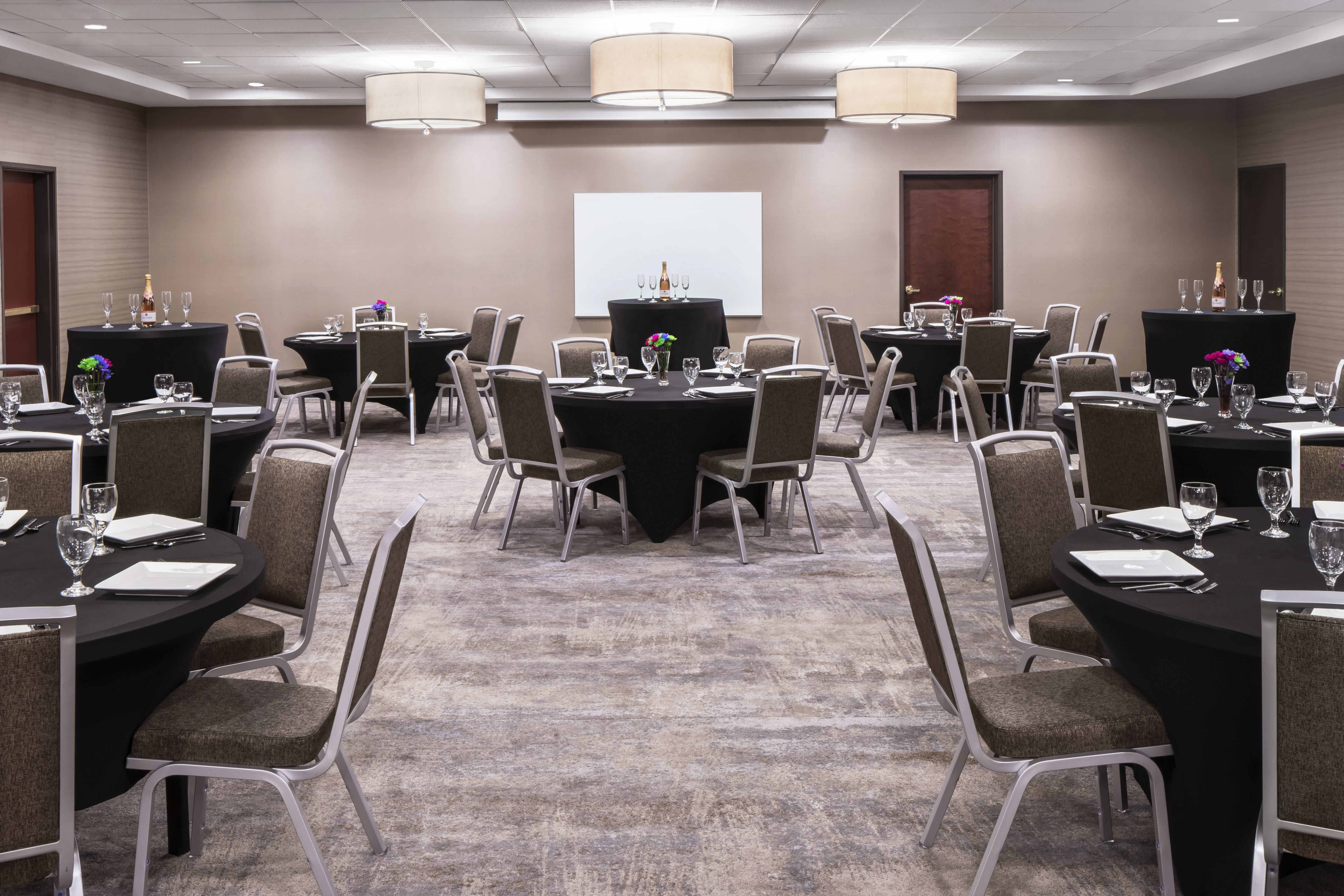 holiday inn odessa by ihg
