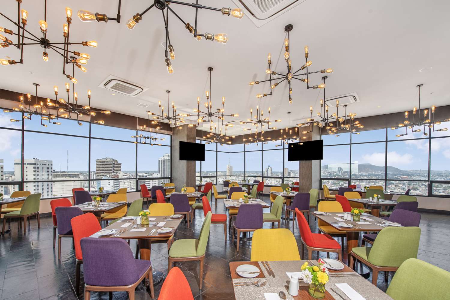 doubletree by hilton guayaquil