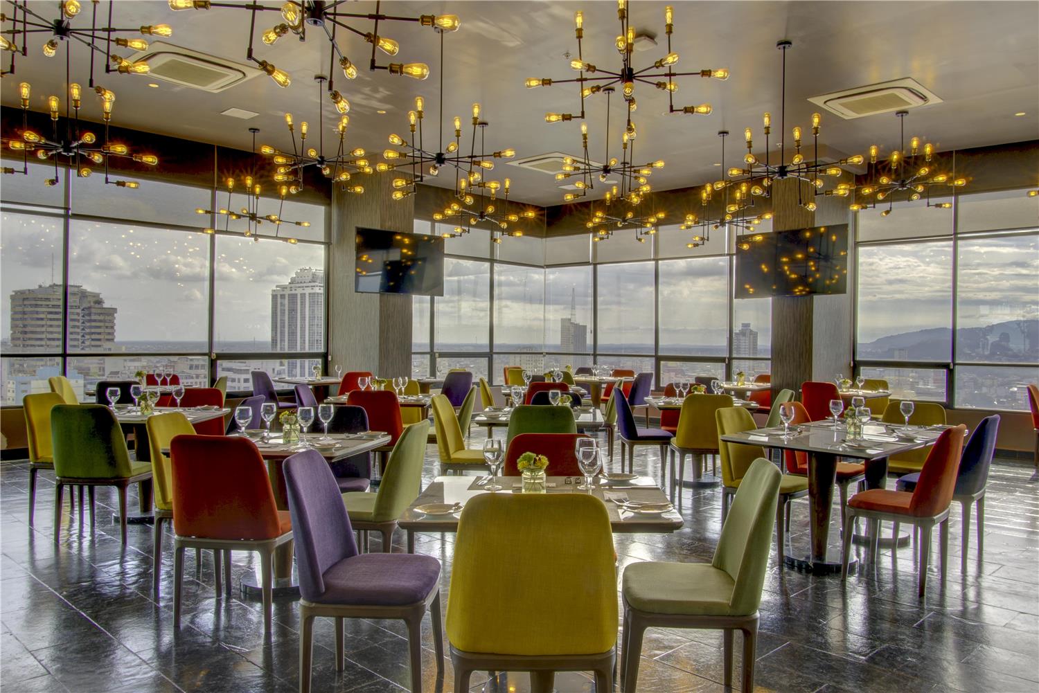doubletree by hilton guayaquil