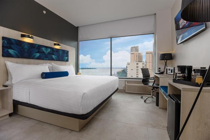 doubletree by hilton guayaquil
