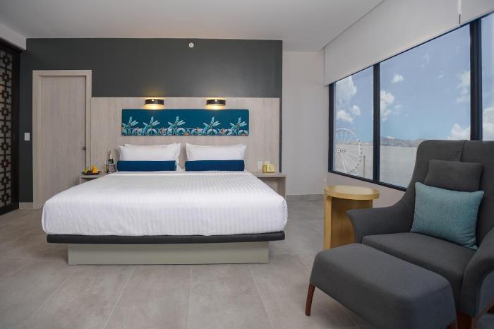 doubletree by hilton guayaquil