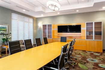 Holiday Inn Winter Haven By Ihg,Haines City>>Bartow,3 star
