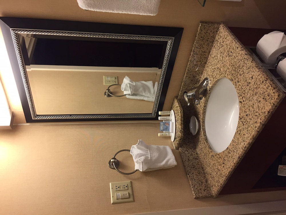 Courtyard By Marriott Los Angeles Pasadena/Monrovia,El Monte>>Arcadia,3 star