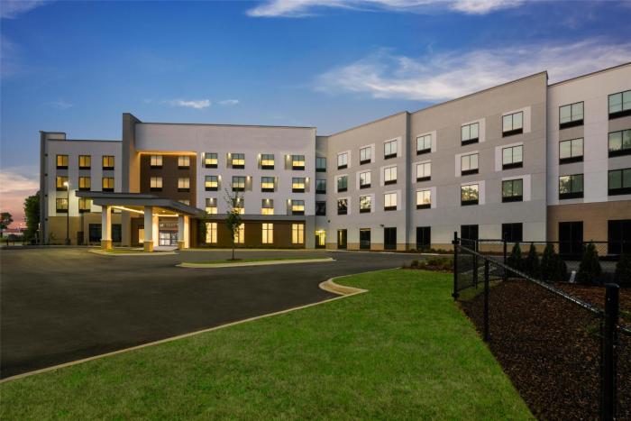 hampton inn and suites by hilton decatur