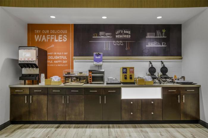 hampton inn and suites by hilton decatur