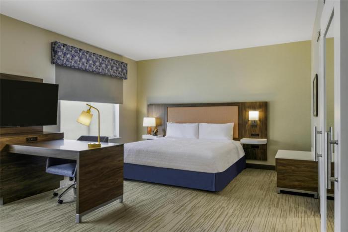 hampton inn and suites by hilton decatur