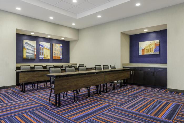 hampton inn and suites by hilton decatur
