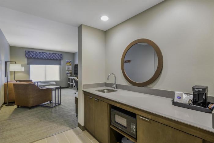 hampton inn and suites by hilton decatur