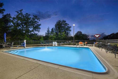 hampton inn and suites by hilton decatur
