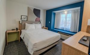 spark by hilton sterling dulles airport